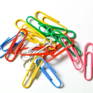 Clips de papel de alta calidad clips de papel resucibles recubiertos de colores surtidos 100 piezas - Imagen 1 de 1