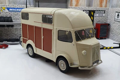 Citroen Type H Version Van Heuliez - 1958 1:24 Scale Van — 第 1/4 张图片