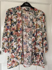 PRETTY SELECT LIGHT COLOURED FLORAL JACKET/COVER UP - SIZE 14 - VERY GOOD - Picture 1 of 3