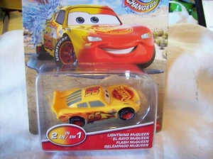 Disney Pixar Cars - Lightning McQueen- 2020 New Release - Color Changers  - Picture 1 of 3