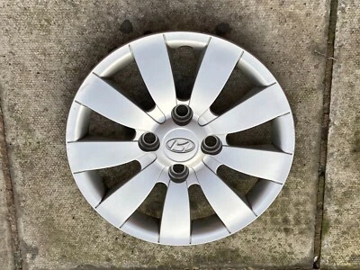 HYUNDAI I30 15" WHEEL TRIM X 1 HUB CAP GENUINE 5296010350 BOLT ON TYPE - Image 1 of 4