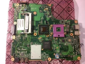 TOSHIBA A300 A305 L300 L305 L305D v000148160 INTEL 960GM - Picture 1 of 1