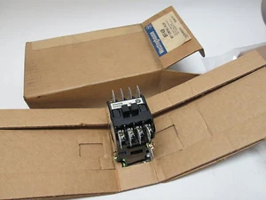 WESTINGHOUSE BFF40F BFF CONTROL RELAY COIL PART 40F CUTLER HAMMER 4P NEW IN BOX - Picture 1 of 6