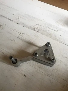 Triumph 2004 Speed Four shock linkage GOOD 01 02 03 04 Street - Picture 1 of 4