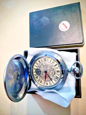 RELOJ BOLSILLO RUSO GUERRA PATRIA CCCP Martillo y Hoz MOLNIJA 3602 DE Foto 1 de 4