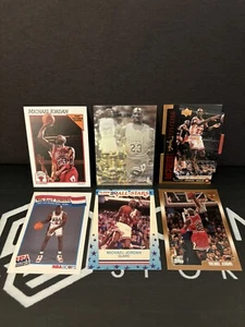 Lote Michael Jordan - Holograma UD; Aros MVP; Equipo de Estados Unidos; UD Bronce /2300; 89 ASG - Imagen 1 de 2