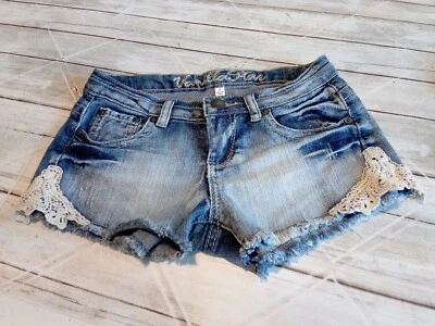 VANILLA STAR Distressed Cut Off Blue Jean Shorts Lace Embellishment Womens SZ 3 - Image 1 of 4