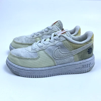 Tênis Nike Air Force 1 Crater Move To Zero branco/laranja fácil de usar infantil tamanho 9C - Imagem 1 de 4