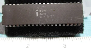 Intel 8279 40-pinowa programowalna klawiatura wyświetlacz interfejs sterowania I/O IC D8279 - Zdjęcie 1 z 2