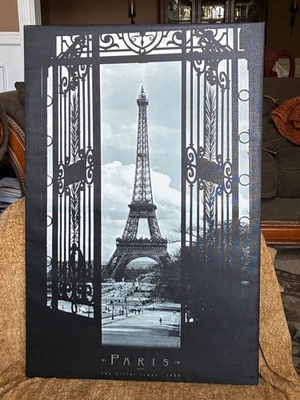 Arte de pared Torre Eiffel 24”x36” Foto 1 de 4