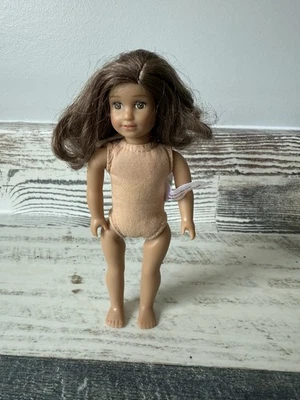 Muñeca American Girl MINI 6” Muñeca REBECCA - Clásica Cuerpo Suave Sin Conjunto ni Libro Foto 1 de 4
