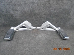 1983 83 Honda Shadow 500 VT500 C back rear foot peg rest left right - Picture 1 of 7