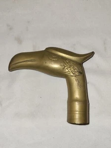 VINTAGE OLD BRASS EAGLE HEAD SHAPE WALKING STICK HANDLE DECORATIVE COLLECTIBLE - Picture 1 of 5