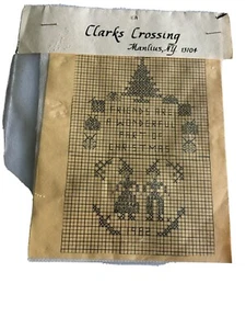 Clarks Crossing 1982 FRIENDS ARE A WONDERFUL PART OF XMAS Cross Stitch Kit NIP - Picture 1 of 4