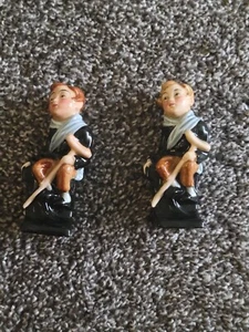 4" Royal Doulton Dickens Figurine "Tiny ", early edition "Doulton England" stamp - Picture 1 of 6