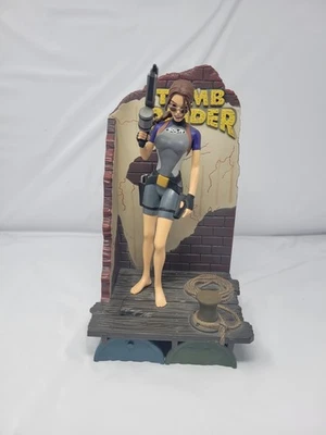 Фигурка Tomb Raider Lara Croft Wet Suit Playmates 1998 - Изображение 1 из 4