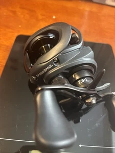 Lews SS1HG3 Speed Spool Lfs 10 Bearings. 7.5:1 Right Hand - Picture 1 of 5
