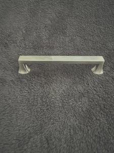 LIBERTY MANDARA CABINET PULL P36131C-SN-CP - 128MM - SATIN NICKEL - SET OF 2 NEW - Picture 1 of 5