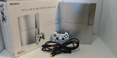 Consola de videojuegos PLAYSTATION 3 (80GB) PS3 Sony plata satinada CECHL00 Japón Foto 1 de 4