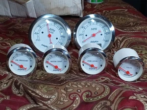 DOLPHIN 3 3/8 QUAD PRO WHITE STREET ROD GAUGE SET STREET ROD HOT ROD, UNIVERSAL - Picture 1 of 12