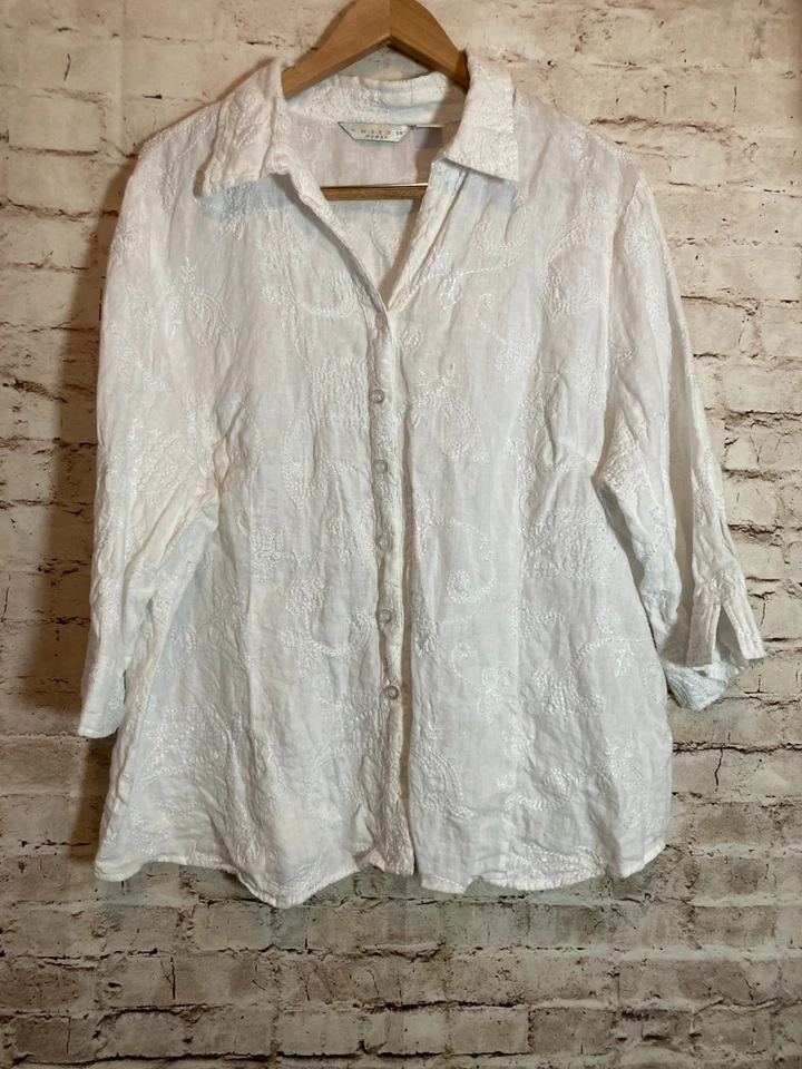 Top de lino Tweeds para mujer 3X blanco bordado por todas partes cuadrado Lagom Beachy Plus Foto 1 de 4