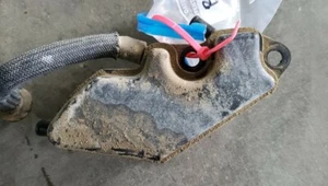 2006 Yamaha YFZ450 OEM Intake Air Boost Bottle. - Imagen 1 de 2