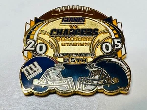 San Diego Chargers Day Pin New York Giants 9/25/05 September 25 2005 Qualcomm - Picture 1 of 2
