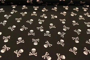 Cotton Fabric 150cmx50cm Black White Skull - Picture 1 of 1