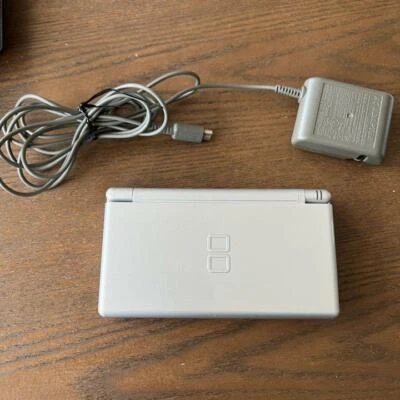 Nintendo DS Lite Gross Silver Console japan japanese model with charger - Image 1 of 2
