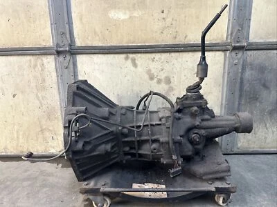 1986-1992 Jeep Comanche 5 Speed Manual Transmission 2WD 2.5L 4 Cylinder OEM Foto 1 de 4