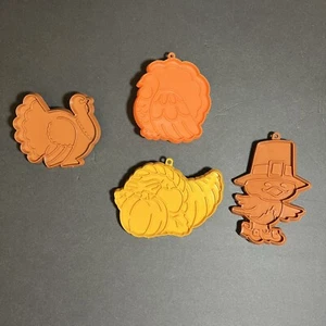 Hallmark +: Fall Holiday (SET of 4) Plastic Cookie Cutters - 1980'S Vintage - Picture 1 of 2