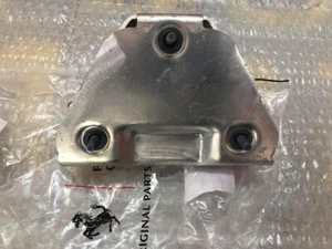 FERRARI,FF, BISAGRA DE TAPA DELANTERA, SOPORTE, P/N 83839000 - Imagen 1 de 3