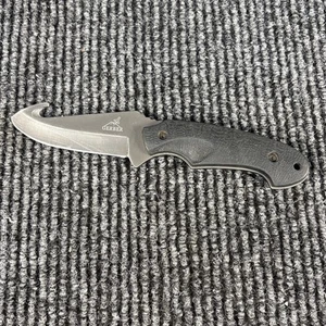 GERBER FIXED BLADE HUNTING KNIFE WITH GUT HOOK - Picture 1 of 7