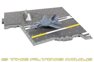 Forces of Valor 1:200 F-14A Tomcat USN VF-32 Swordsmen AC102 w/Carrier Deck - Picture 1 of 6