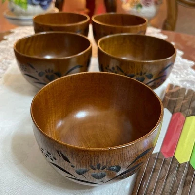 Juego de 5 cuencos de sopa de madera tallados a mano con palillos motivo mariposa Ayame Foto 1 de 4