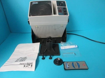 Anchor AN-130 50W Portable PA Speaker w/Mount Bracket & AN-130U1 wireless Remote - Image 1 of 4