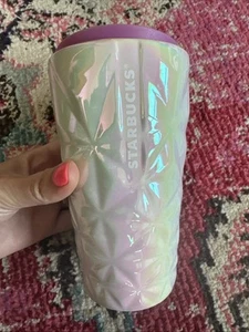 Vaso de doble pared cerámica facetada prisma iridiscente rosa Starbucks 2023 12 oz - Imagen 1 de 5