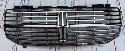 2007-2014 LINCOLN NAVIGATOR Front Grille Grill Upper Bumper Cover OEM 7L748200AA - Image 1 of 4