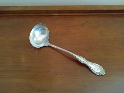 Cucharón de salsa vintage 1835 R. Wallace A1 patrón Joan Foto 1 de 4