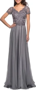 New La Femme Embordered Lace Bodice Chiffon A- Line Gown In Platinum Sz 10 $515 - Picture 1 of 9