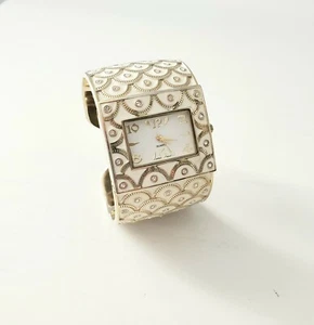 Reloj puño esmaltado de marfil de colección de Adrienne - Imagen 1 de 6