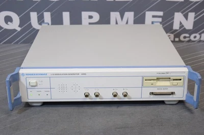 Generador de modulación Rohde and Schwarz AMIQ /B1 /B2 /B3 I/Q Foto 1 de 4