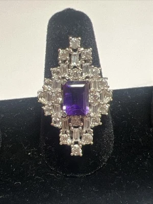 Hermoso Anillo Firmado A/M Plata Esterlina Corte Esmeralda Amatista Circonita Circonita Talla 7 Foto 1 de 4