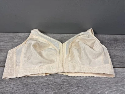 Playtex Women's 18 Hour Supportive Flexible Back Wire Free Bra 44B NEW 4695 - Image 1 of 4
