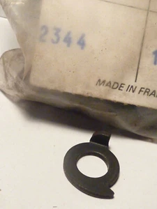 NOS vintage cale de butée patte ref 2344 huret dérailleur ECO Stop Plate Rear - Imagen 1 de 6