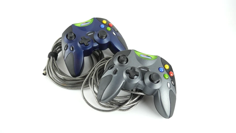 Conjunto de 2 controles com fio Xbox originais Gamester azul cinza Microsoft TESTADO - Imagem 1 de 4