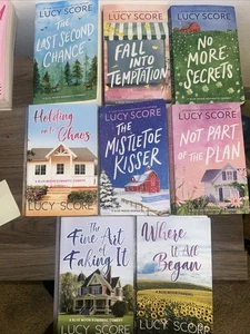Excellent Eight Volume Blue Moon Collection Books Lucy Score 1-8 Ships Free - Bild 1 von 11