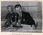 1962 Press Photo Edward Kennedy defends his voting record at press conference