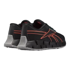 Size 11 - Reebok Zig Dynamica 2 Adventure Black Orange Flare - Picture 1 of 7