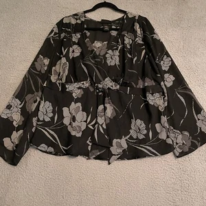 Lane Bryant Womens 18/20 2X Blouse Sheer Black Floral Tie details V Neck - Picture 1 of 9